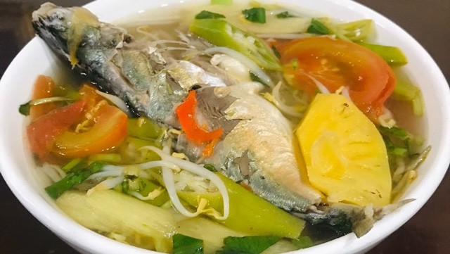 Thưởng thức món canh chua cá biển không tanh, đầy dinh dưỡng