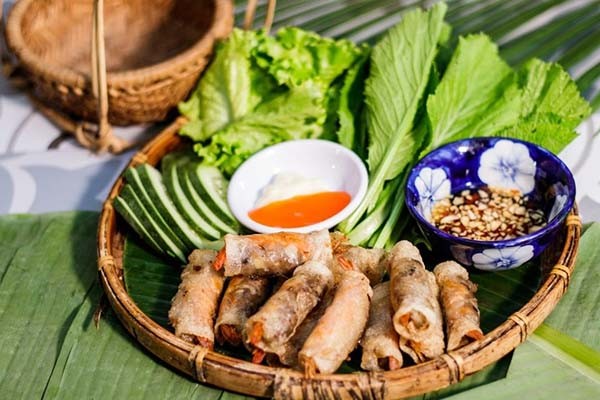 Ram cuốn cải Đà Nẵng, một gợi ý thú vị cho thực đơn món mặn