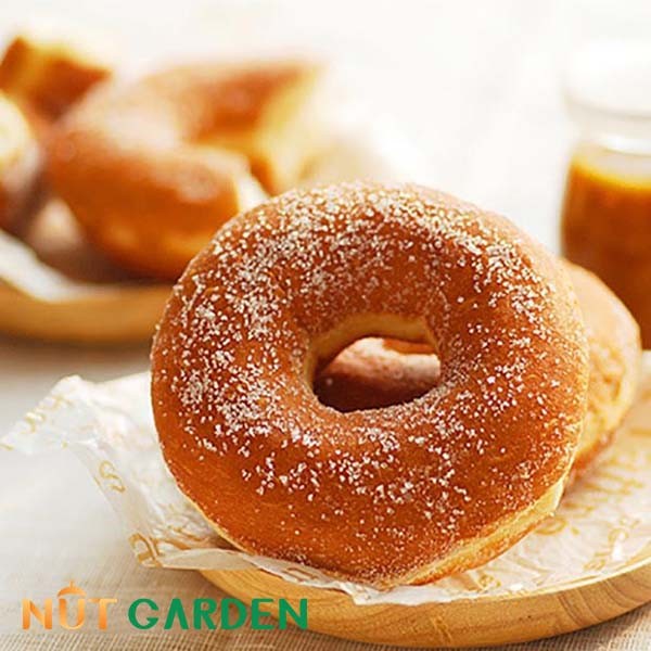 Muối hồng làm bánh donut thêm đậm đà