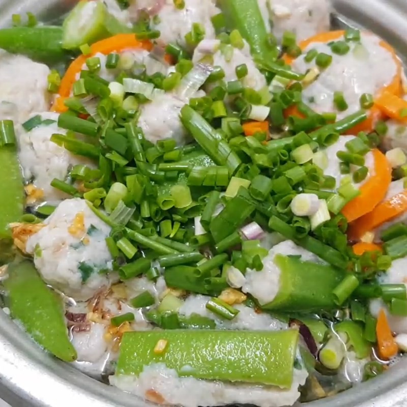 Bước 5 Thành phẩm Canh thịt bò củ cải kiểu Hàn Quốc
