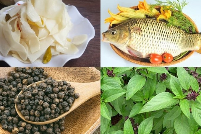 Đĩa cá chép giòn thái lát mỏng cùng các nguyên liệu lẩu măng chua như cà chua, dứa, măng và rau sống