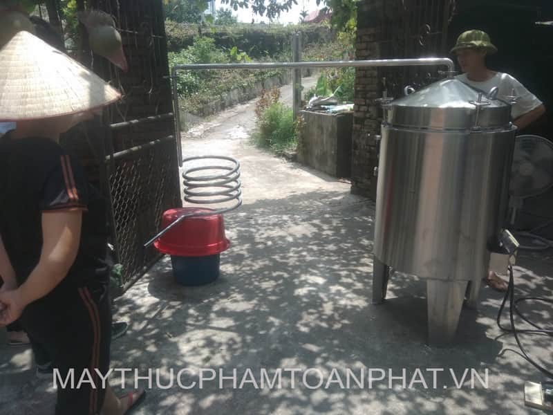 Nồi nấu rượu bằng điện công nghiệp giúp chưng cất rượu gạo hiệu quả