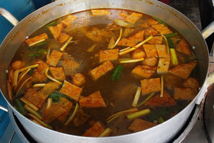 Chế biến nước lèo ăn bún chả cá Đà Nẵng ngon, bí quyết nấu nước lèo bún thơm lừng