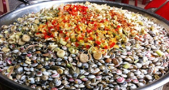 Món ốc ruốc xào sả ớt với màu sắc đẹp mắt và hương thơm quyến rũ