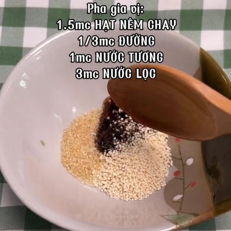 Pha chế hỗn hợp gia vị cho súp tóc tiên chay