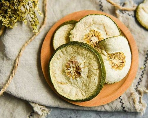 Tai chua khô được đóng gói cẩn thận, đảm bảo chất lượng cho các cách nấu tai chua khô