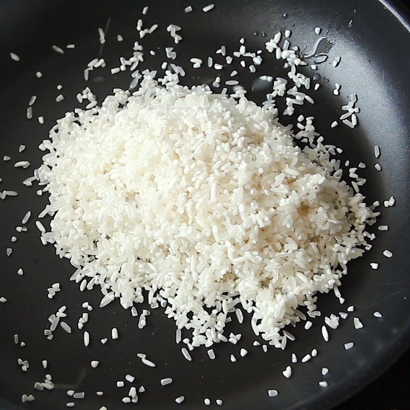 Rang gạo và nấu cháo