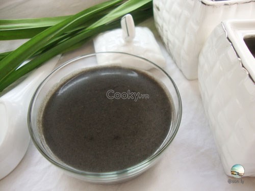Chén chè mè đen nóng hổi, bí quyết cách nấu chè người hoa tốt cho sức khỏe