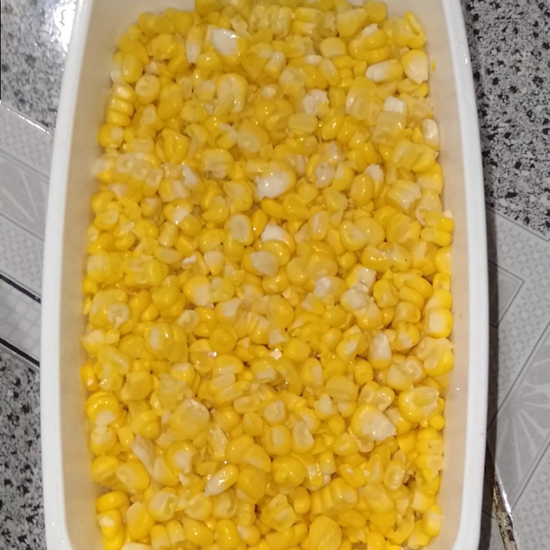 Hướng dẫn sơ chế bắp Mỹ sạch sẽ trước khi nấu chè