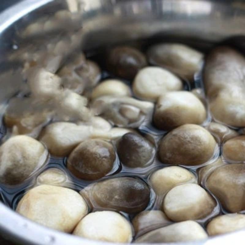 Tàu hũ ky chiên giòn rụm, thành phần không thể thiếu trong món chay