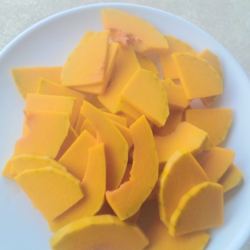 Sơ chế thịt bằm để nấu canh