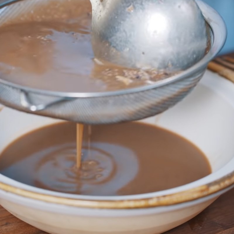 Sơ chế cua đồng chi tiết để có riêu cua thơm ngon khi nấu lẩu