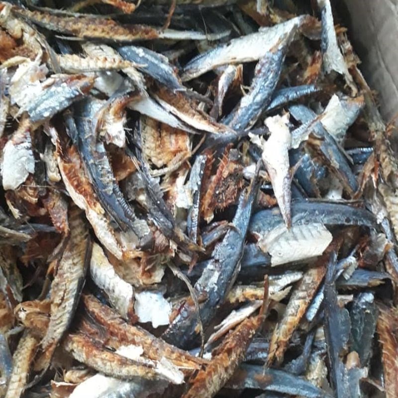 Dạ dày bò đã luộc chín và cắt sợi, chuẩn bị cho cách nấu canh đọt mây
