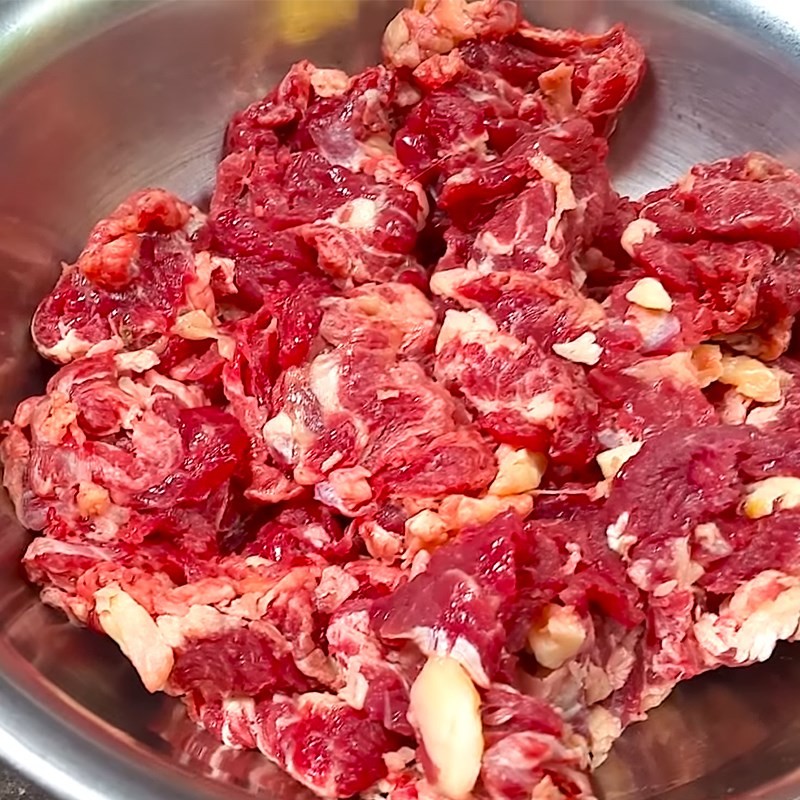 Thịt bò sau khi sơ chế sạch sẽ