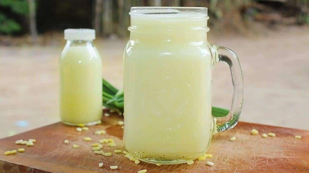 Nguyên liệu đậu xanh cà vỏ chuẩn bị cho cách nấu sữa đậu xanh truyền thống