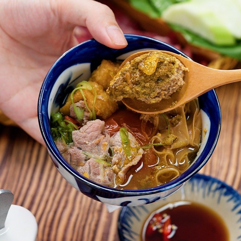 Nồi lẩu riêu cua bắp bò chuẩn vị thơm ngon