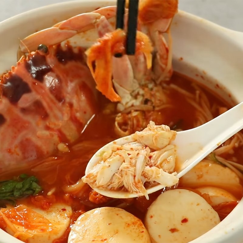 Thành phẩm món canh kim chi ghẹ