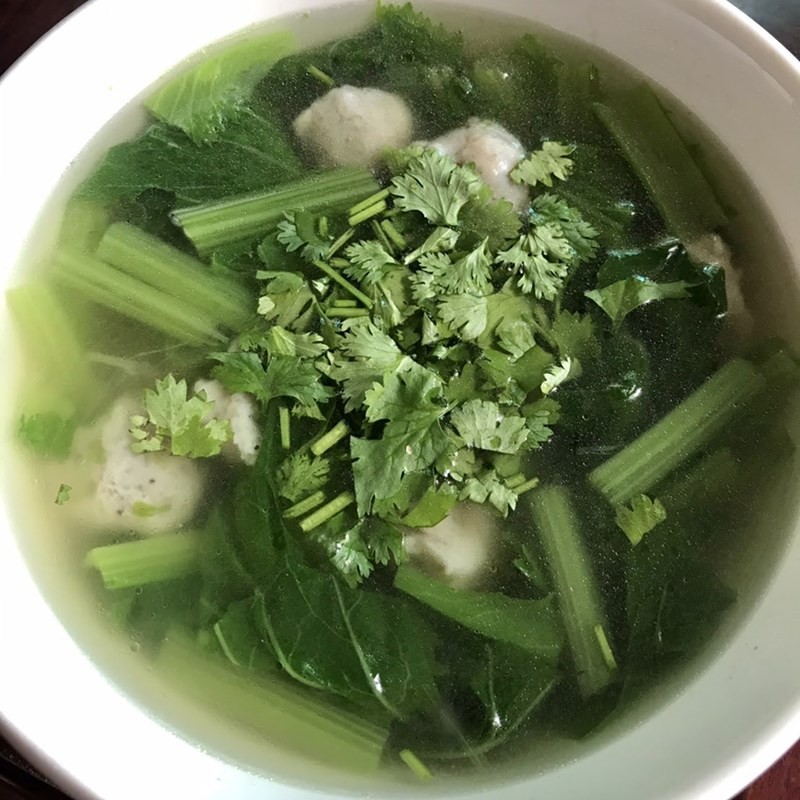 Bước 3 Thành phẩm Canh cải bẹ xanh cá thác lác