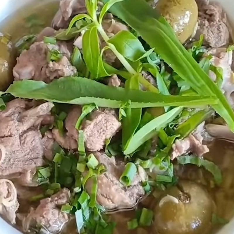 Thành phẩm vịt om sấu thơm ngon
