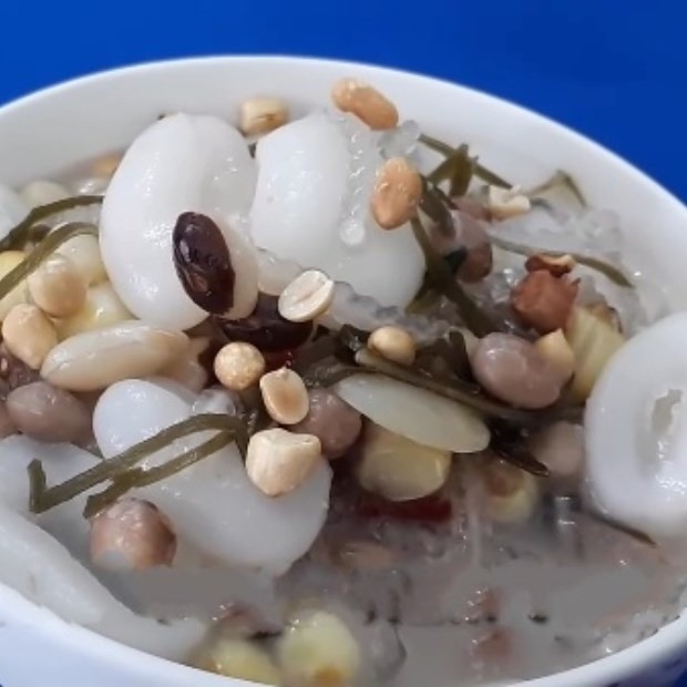 Chén chè dừa nước thơm ngon, hấp dẫn
