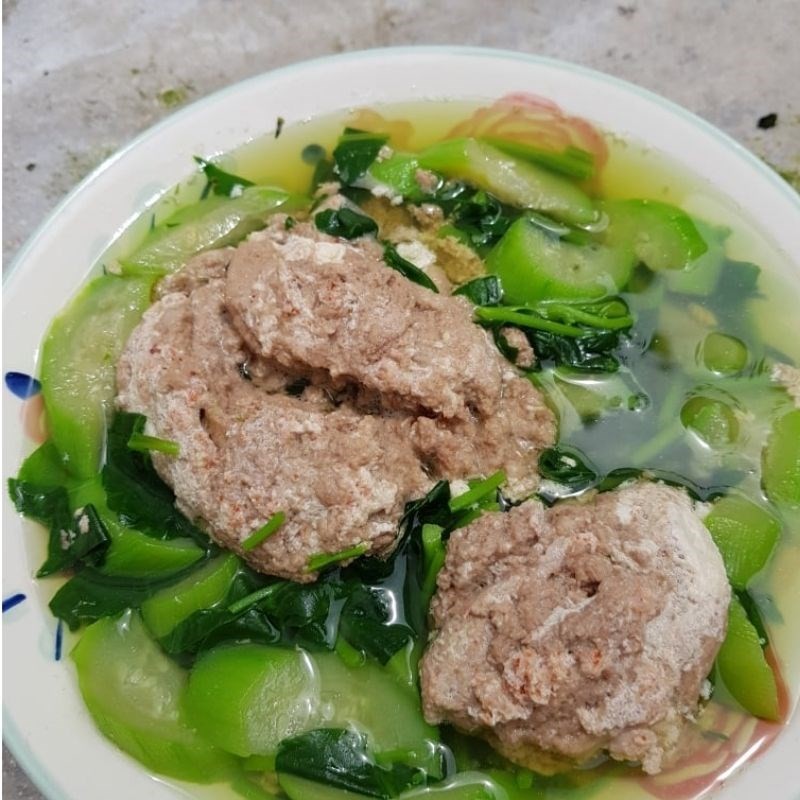 Bát canh mồng tơi cua đồng nóng hổi, thanh mát, sẵn sàng thưởng thức
