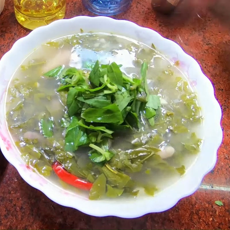 Tô canh chân gà lá giang hoàn chỉnh