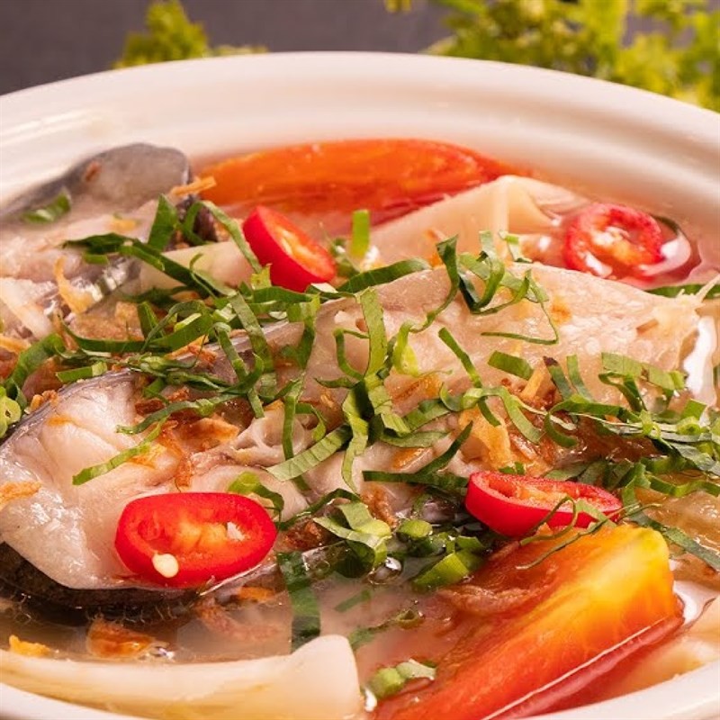 Tô bún mọc chân giò miền Bắc nóng hổi, hấp dẫn đã sẵn sàng để thưởng thức
