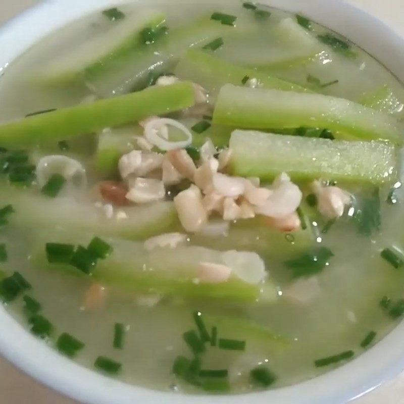 Món canh bí đao ngon đậu phộng với hương vị đậm đà, lạ miệng