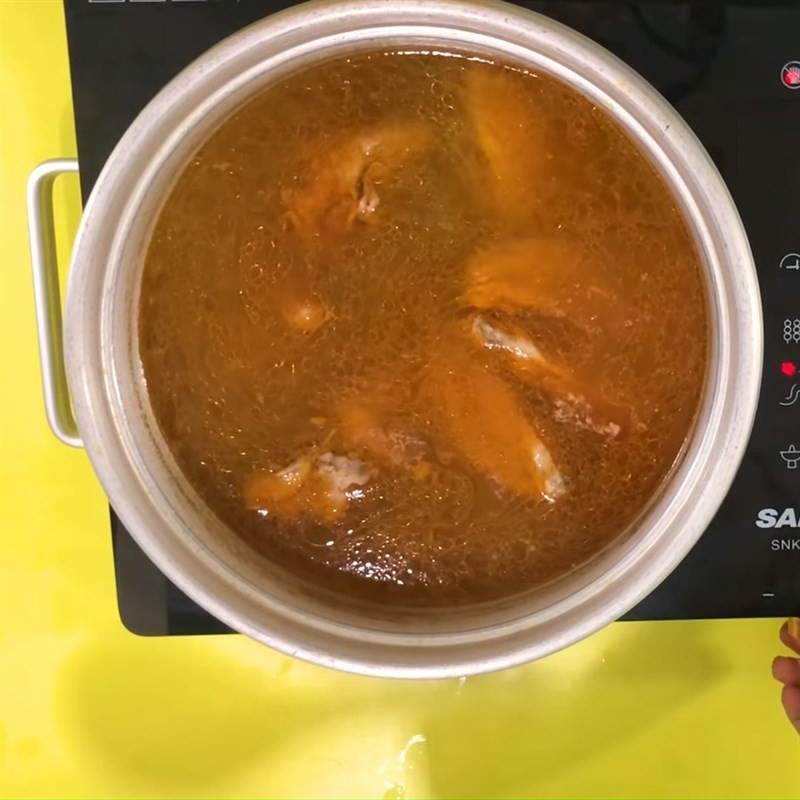 Giò heo hon nước dừa thành phẩm thơm ngon