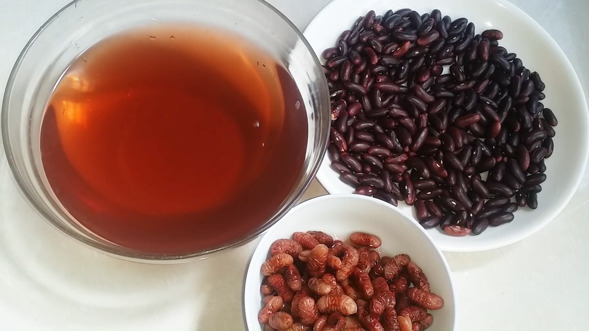 Nước đậu đỏ lợi sữa thơm ngon bổ dưỡng cho mẹ bỉm