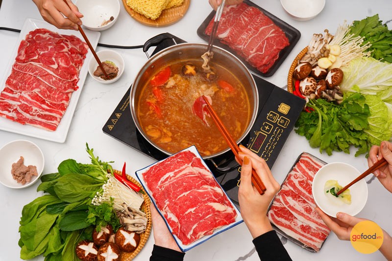 Bữa tiệc lẩu bò Mỹ ấm cúng cùng gia đình, trải nghiệm cách nấu lẩu ngon nhất