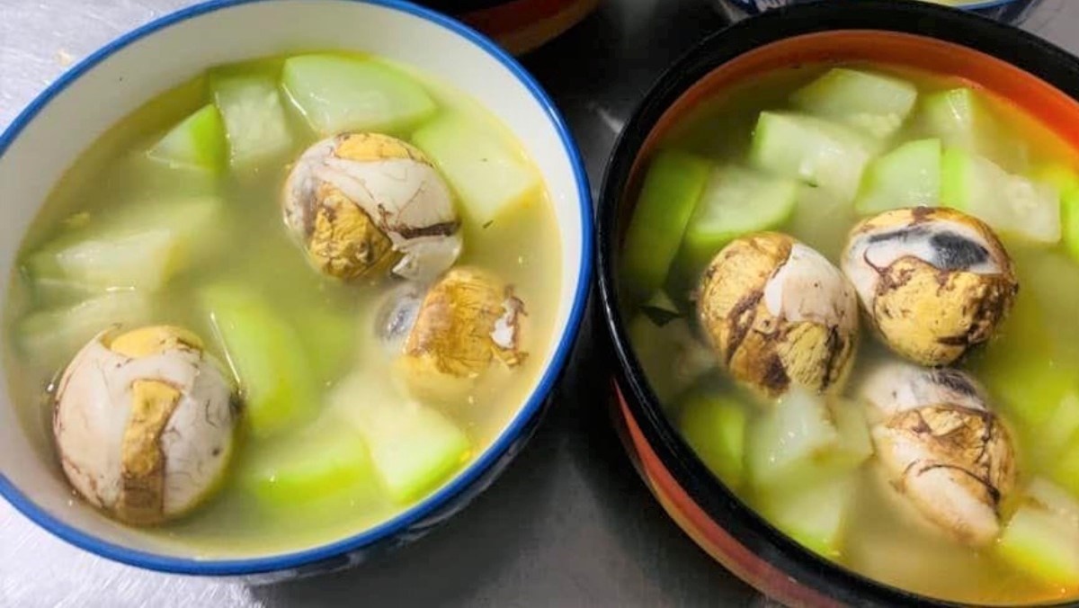 Công thức trứng vịt lộn um bầu được chia sẻ từ người dùng