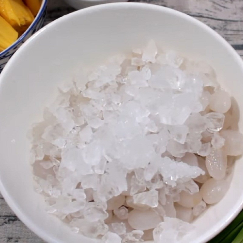 Bước 2 Ướp hạt đác với đường Chè hạt đác với mít