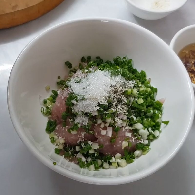 Ướp chả cá thác lác với các loại gia vị cơ bản