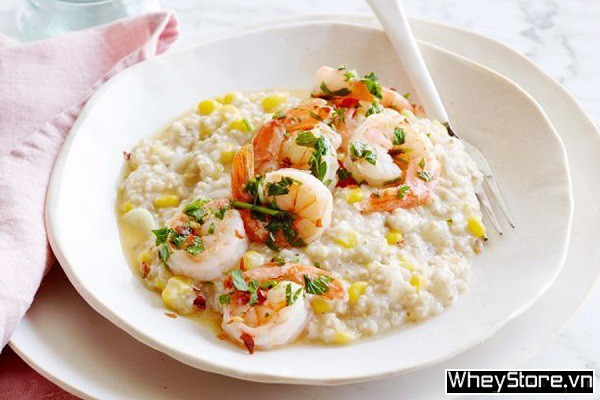Cháo yến mạch tôm tươi, bữa ăn dinh dưỡng hỗ trợ giảm cân và cung cấp protein