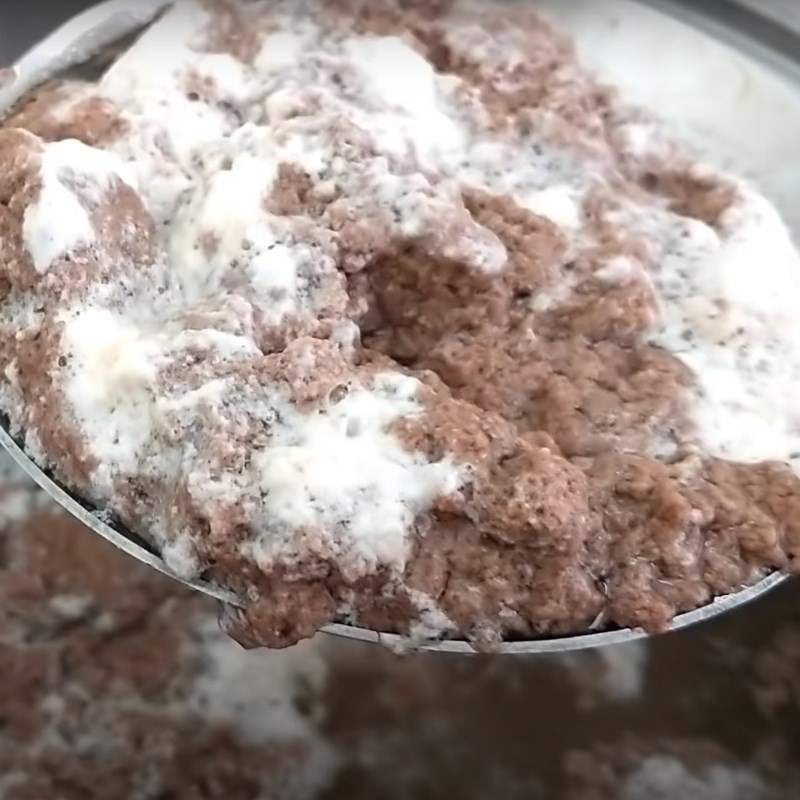 Phi hành và xào gạch cua