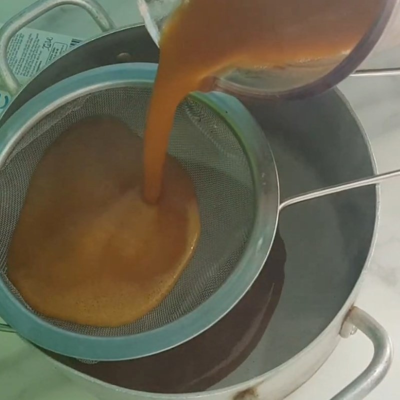 Hỗn hợp sữa khoai lang tím bí đỏ đã lọc mịn