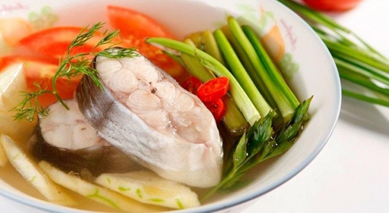 Giá trị dinh dưỡng của món cá với dứa và lượng calo