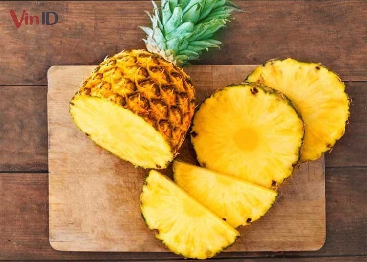 Những lợi ích sức khỏe tuyệt vời từ việc ăn dứa và canh chua dứa