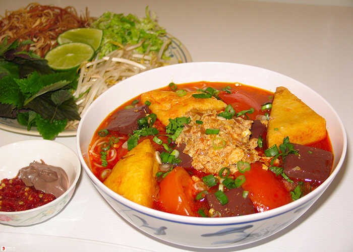 Tô canh bún khô riêu tôm thịt hấp dẫn đã hoàn thành