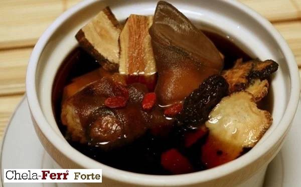Món chân dê tiềm thuốc bắc tốt cho bà bầu