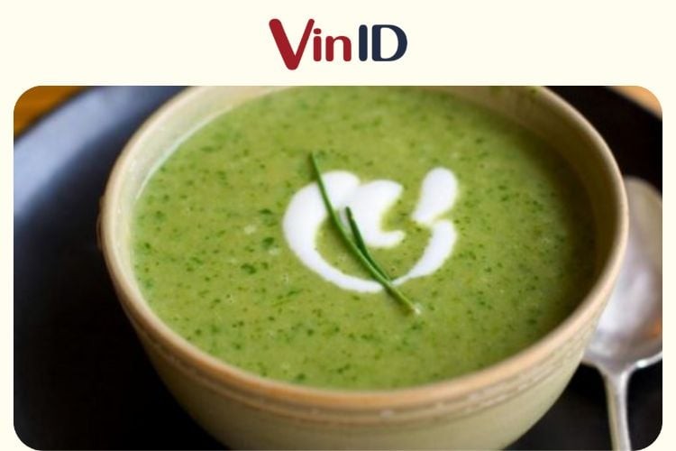 Cháo lươn cho bé kết hợp rau cải thìa rất tốt cho tiêu hóa và sức khỏe trẻ nhỏ