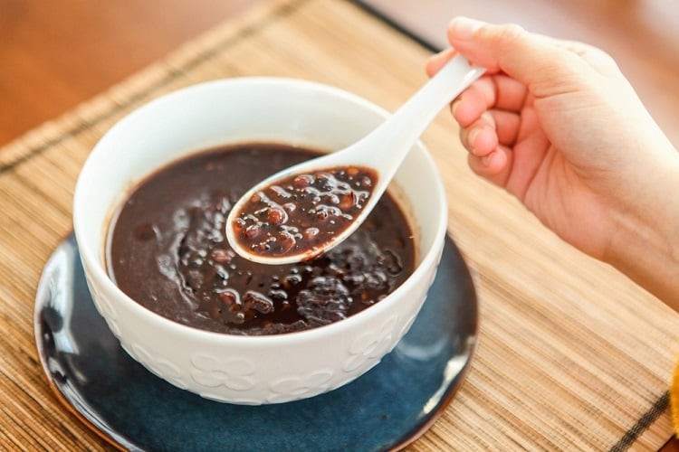 Bát cháo đậu đỏ sánh mịn thơm ngon, cách nấu đậu mau mềm cho món cháo dinh dưỡng