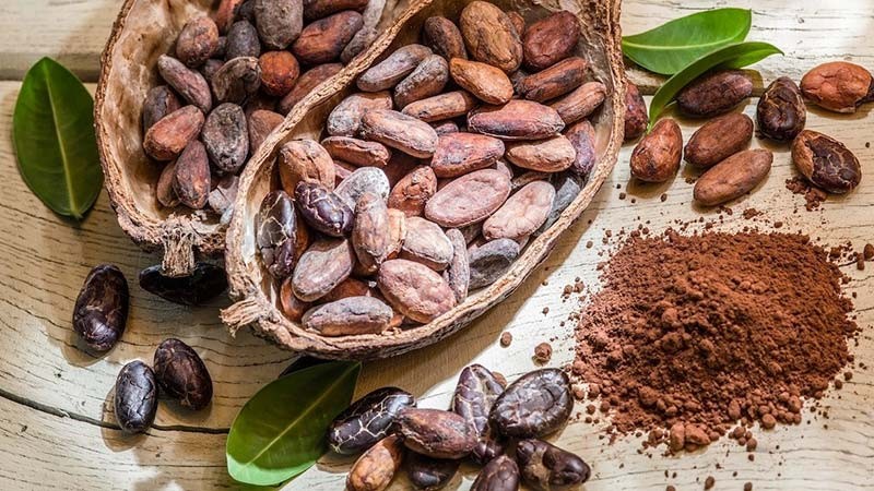 Hướng dẫn cách nấu sáp wax lông bằng cacao và chanh