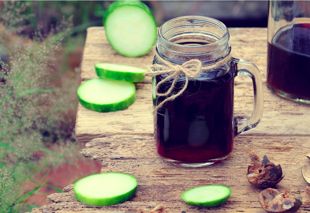 Nước bí đao uống mát giúp thanh lọc và đẹp da