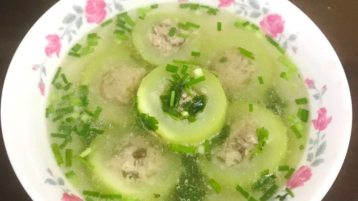 Cách làm canh bầu nhồi thịt