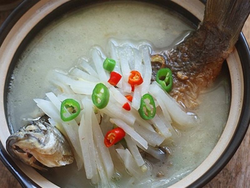 Canh cá củ cải
