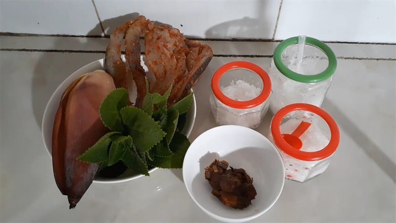 Tổng hợp nguyên liệu nấu canh chua khô cá lóc