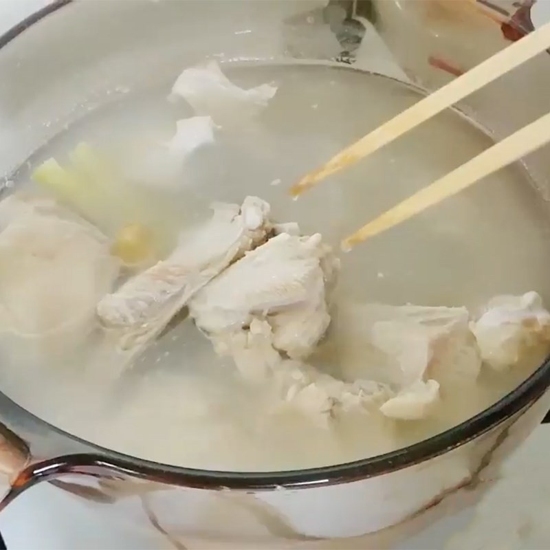 Chần sơ thịt nai