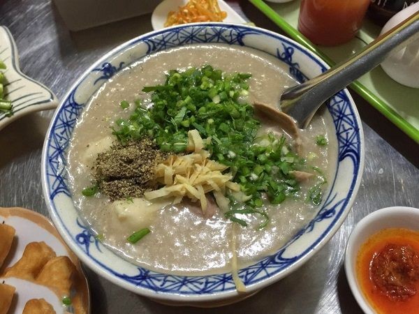 Hướng dẫn cách nấu cháo Quảng ngon chuẩn vị Tiều